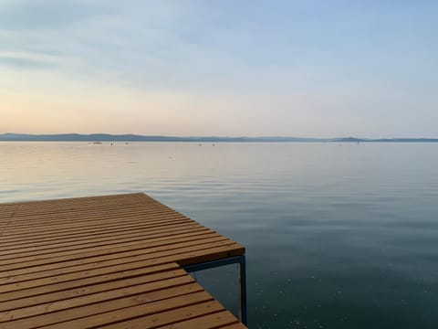 Day, Natural landscape, Balcony/Terrace, Beach, Lake view
