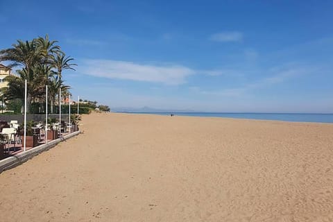 Nearby landmark, Natural landscape, Beach