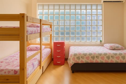 Bed, Bedroom, bunk bed