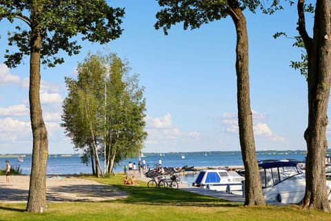 Apartament E10 w Nautica Resort nad jeziorem w Giżycku Apartment in Lithuania