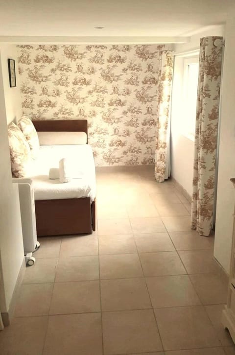 La Maison de la toile de Jouy House in Île-de-France