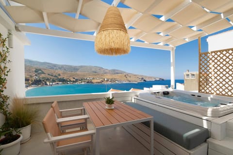 Natural landscape, Hot Tub, Balcony/Terrace
