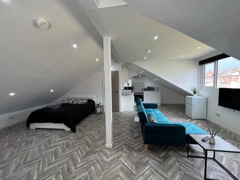 Brand New Penthouse Pad in Leeds Apartment in Leeds