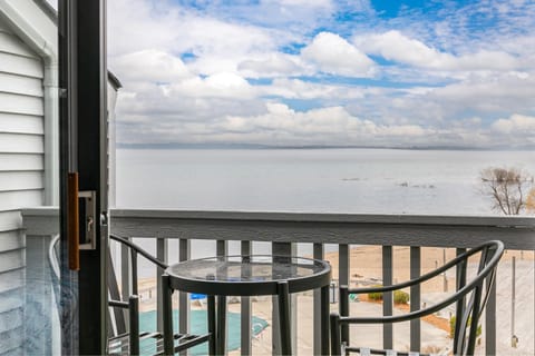 Balcony/Terrace, Other