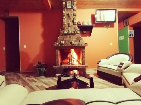 Communal lounge/ TV room, flat iron