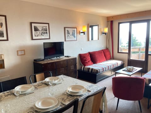 Appartement pour 6/7 pers, vue montagne, petits animaux admis - FR-1-634-89 Apartment in Avoriaz