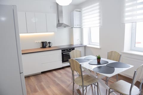 Kitchen or kitchenette, kitchen