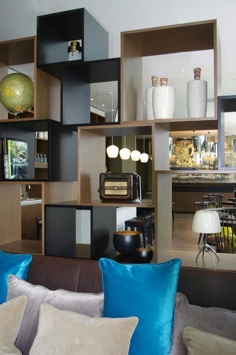 Lounge or bar
