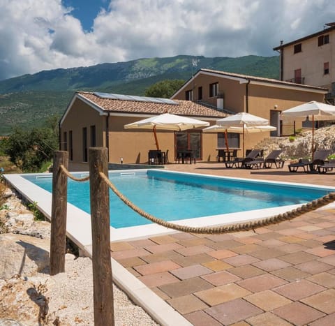 AgriRelais San Giovanni Farm Stay in Abruzzo