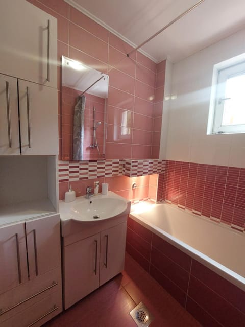 Shower, Bathroom, Bath