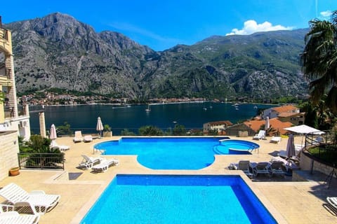 Sea view and pool! Brend new! Vista Apartment in Muo