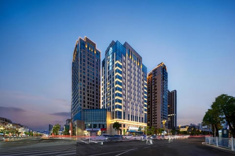 Property building, Night, City view, Location