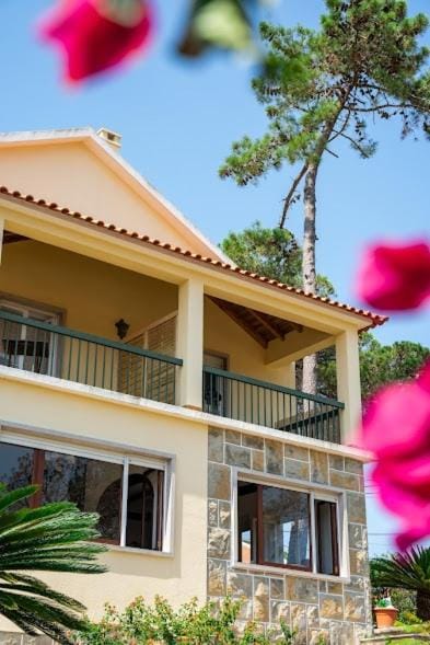 Property building, Garden, Balcony/Terrace, Garden view, Internal: Not applicable to any particular room