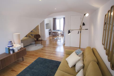 Communal lounge/ TV room, Living room