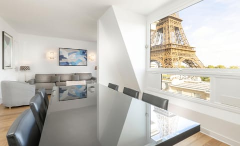 View (from property/room), Living room, Dining area