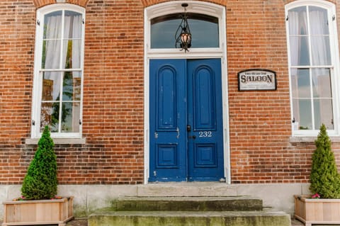 Property building, Street view
