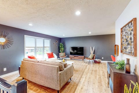 3 Mi to IU! Family-Friendly Bloomington Home House in Bloomington