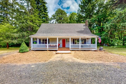 Creekside Seclusion HomeSted Retreat in Dallas House in Willamette Valley