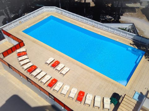 Pool view, Swimming pool, Swimming pool