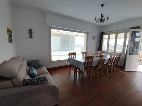 Maison à Perros-Guirec avec WiFi à 550m de la plage de Trestraou - FR-1-368-368 House in Perros-Guirec