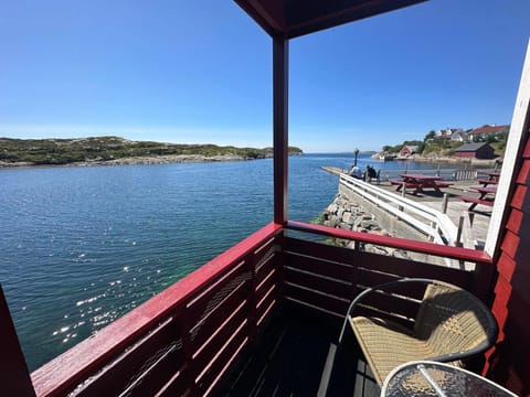 View (from property/room), Balcony/Terrace, Sea view