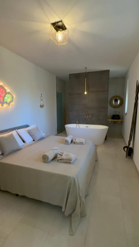 Hot Tub, Hot Tub, Photo of the whole room