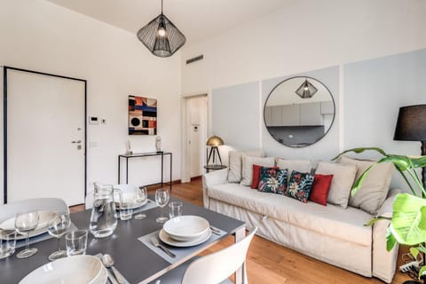 AwesHomeItaly Luxury Apartments Apartment in Pisa