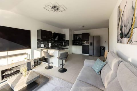 Les Jardins d'Aix Apartment in Tresserve