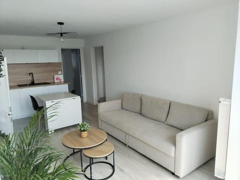 KEZA's Apartment - Strasbourg Apartment in Strasbourg