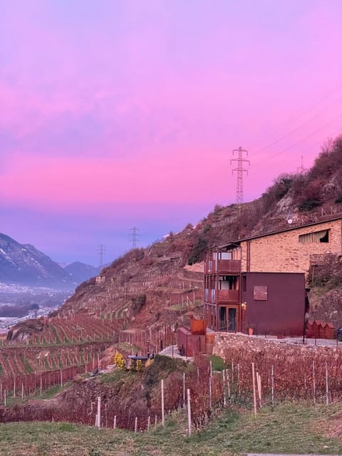 Day, Natural landscape, Mountain view, Sunrise