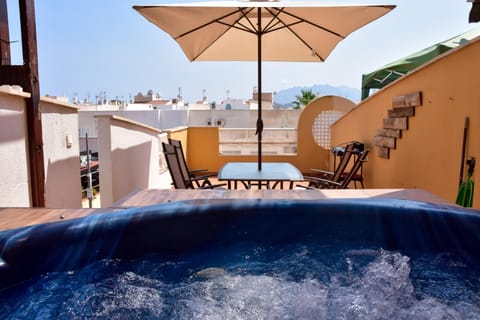 Hot Tub, Hot Tub, Pool view, sunbed
