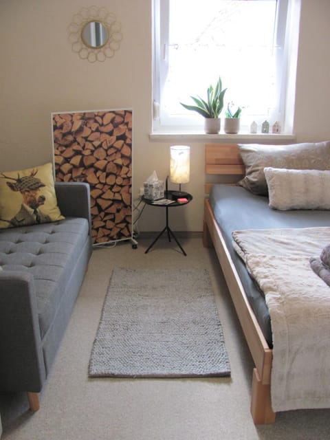 Photo of the whole room, Bedroom