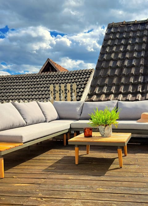 Day, View (from property/room), Balcony/Terrace, Seating area