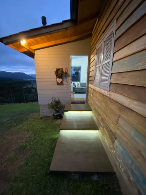 Facade/entrance, Night, Garden