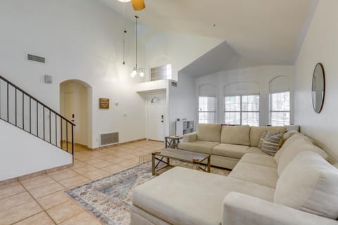 Cookout Ready! Desert Oasis with Pool in Goodyear House in Goodyear