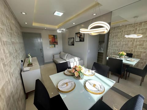 Living room, Food