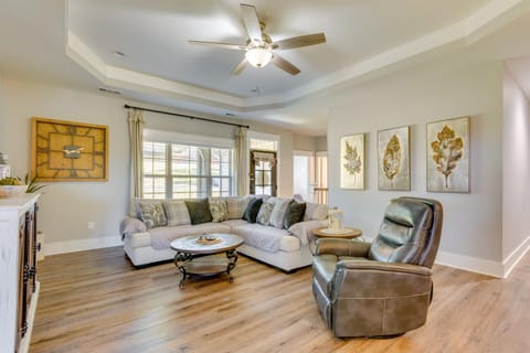 Russellville Home Near Hiking and Lake Access! House in Russellville