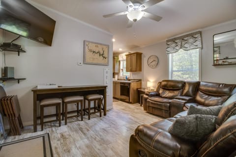 Oakland Oasis Serene Retreat in the Ozarks House in Arkansas