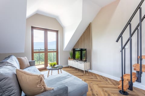 Seating area, Mountain view