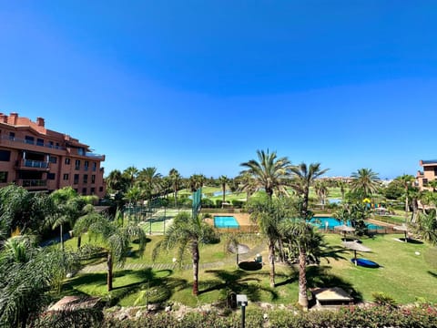Photo of the whole room, Tennis court, Garden view, Lake view, River view, Sea view