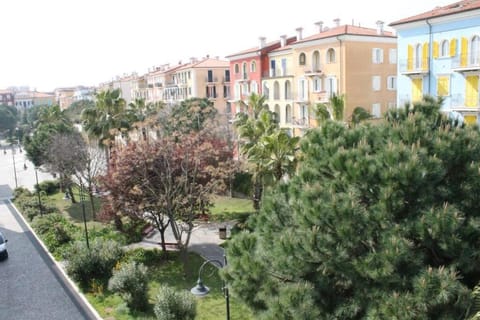 9 -Trilo Borgo Marinaro su 2 livelli Apartment in Porto Recanati