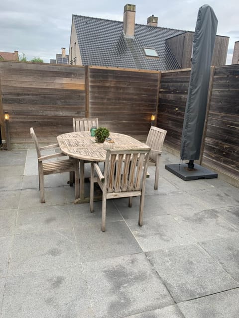 Q Guesthouse Apartment in Zottegem