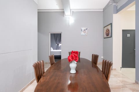 Cape palm royal guest house Bed and Breakfast in Cape Town