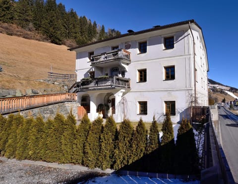 Property building, Mountain view