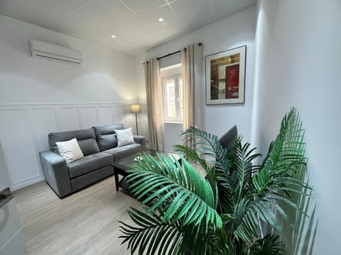 Living room, air conditioner