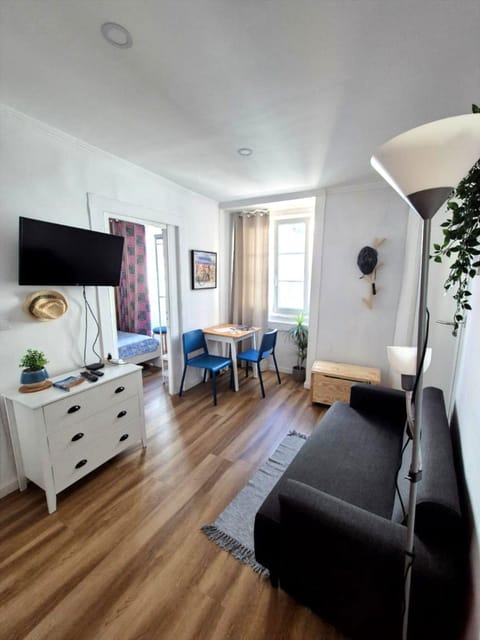 Communal lounge/ TV room, Seating area
