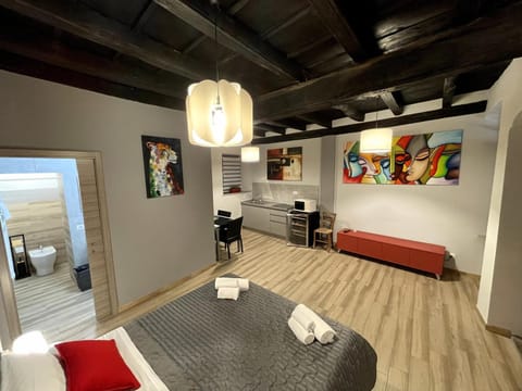 Bed, Living room