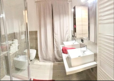 Redroom-house Bed and Breakfast in Alghero