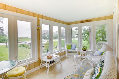 Kennebunkport Getaway with Grill Walk to Beach! House in Goose Rocks Beach