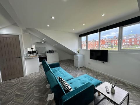 New Penthouse Pad - 5 mins from Leeds City Centre Apartment in Leeds
